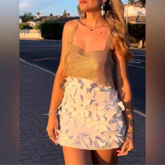 ZARA FLORAL MINI SKIRT - Picture 3 of 16
